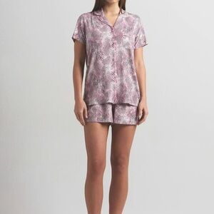 SKIMS Sleep Short Sleeve Button Up Set Bloom Mini Multi Animal XS NWT